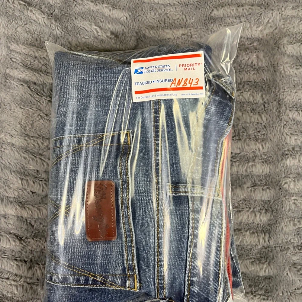 Wrangler 20X Style 01 Relaxed Fit Men's Jeans Medium Wash‎ Blue Denim 40x32